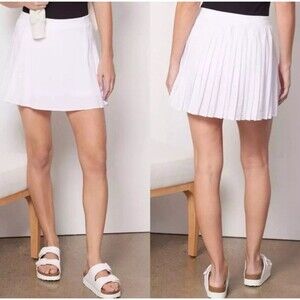 SPANX New Women’s LARGE Get Moving Pleated Skort Skirt Shorts White Booty Boost